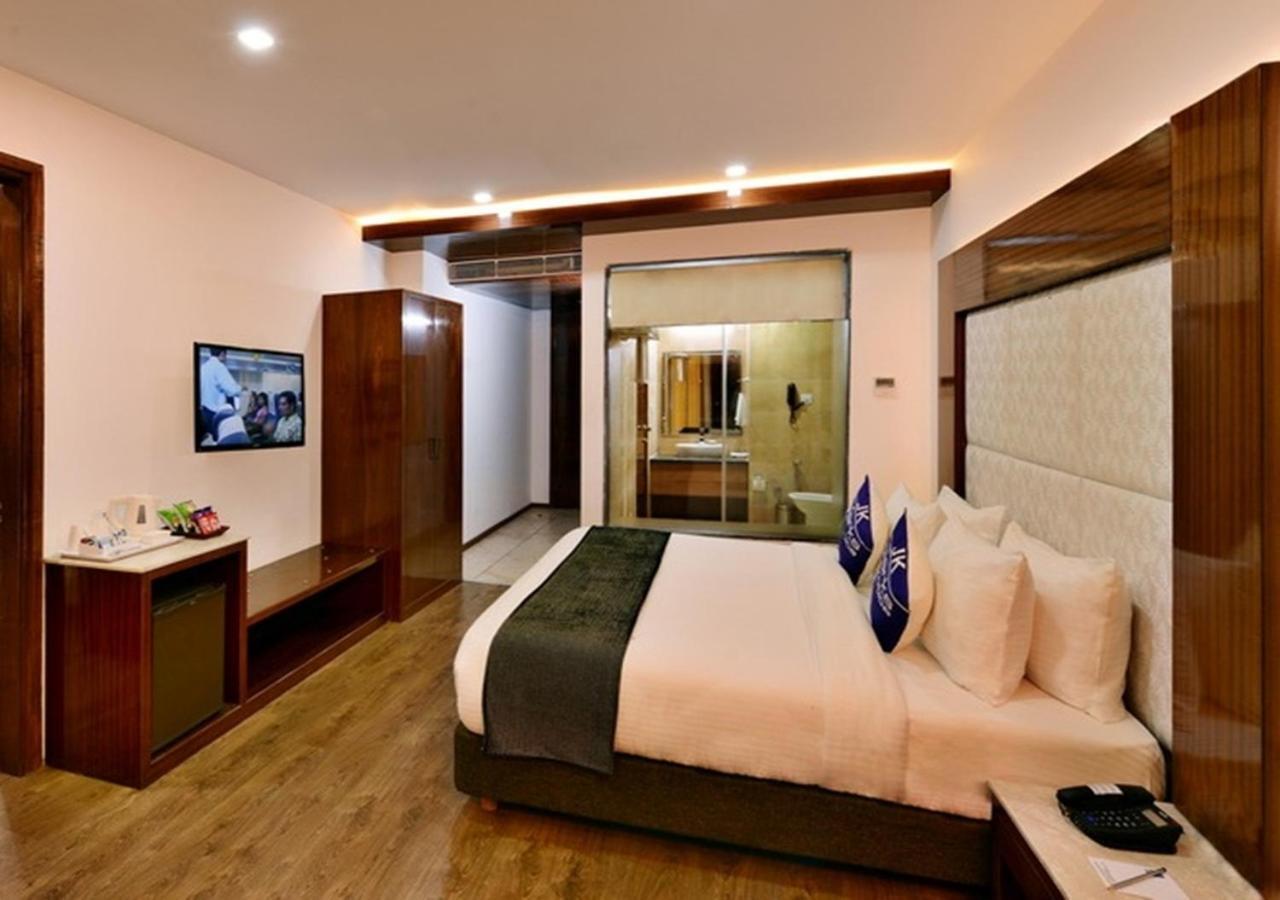 Jk Clarks Exotica Hotel Dalhousie Eksteriør billede